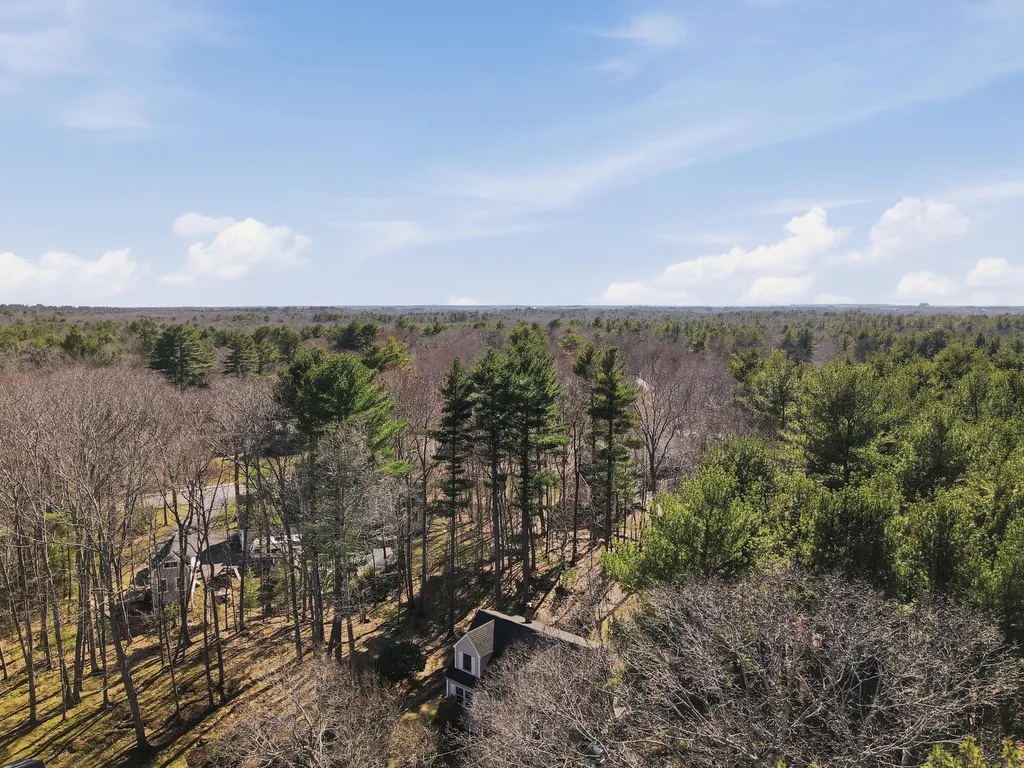 14 Hill Creek Drive Kittery ME 03904