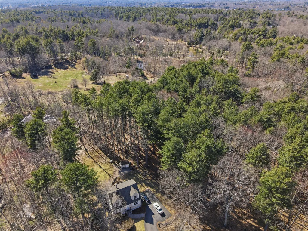 14 Hill Creek Drive Kittery ME 03904