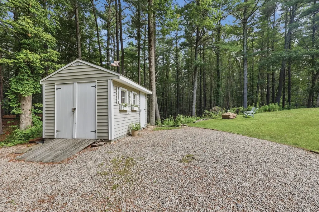 14 Hill Creek Drive Kittery ME 03904