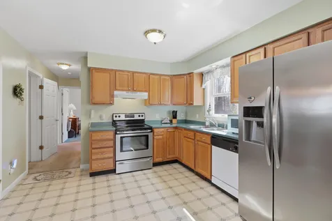 14 Hill Creek Drive Kittery ME 03904