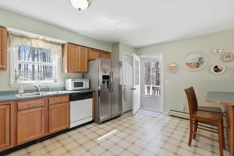 14 Hill Creek Drive Kittery ME 03904