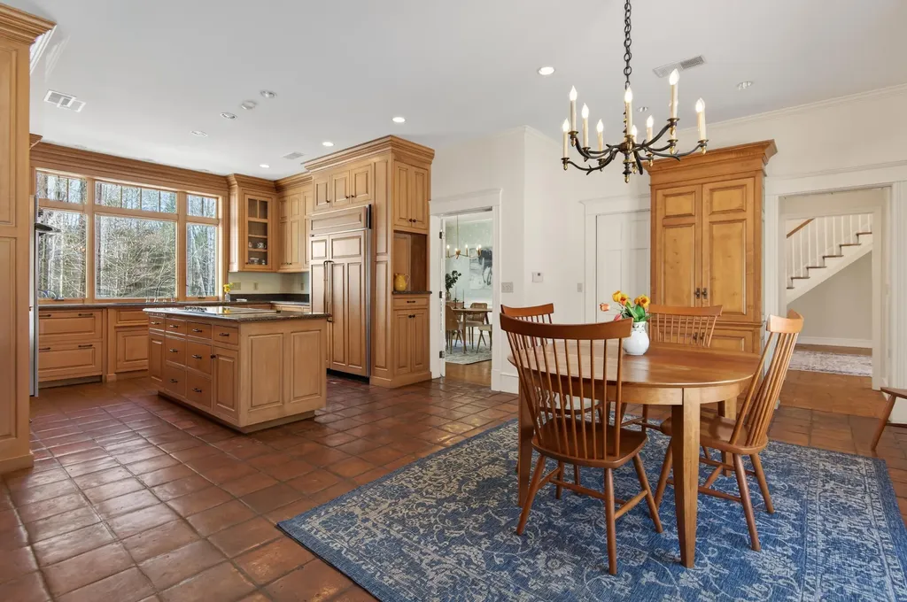3 Canter Lane Cape Elizabeth ME 04107