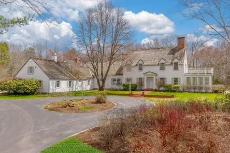 3 Canter Lane Cape Elizabeth ME 04107