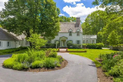 3 Canter Lane Cape Elizabeth ME 04107