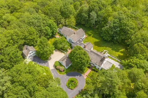 3 Canter Lane Cape Elizabeth ME 04107