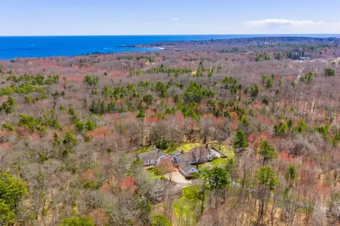 3 Canter Lane Cape Elizabeth ME 04107