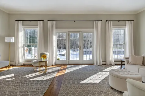 3 Canter Lane Cape Elizabeth ME 04107