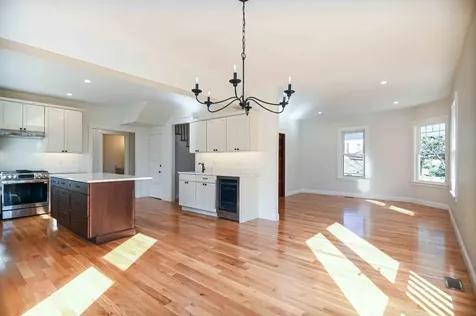 11 Rogers Road Kittery ME 03904
