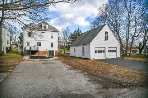 11 Rogers Road Kittery ME 03904