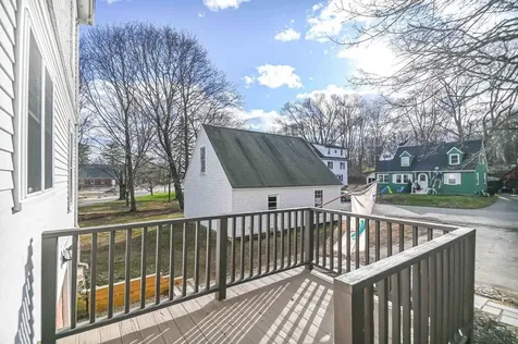 11 Rogers Road Kittery ME 03904
