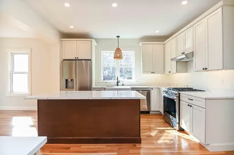 11 Rogers Road Kittery ME 03904