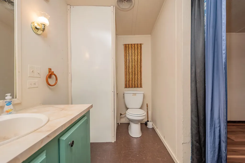5267 Bennoch Road Lagrange ME 04453