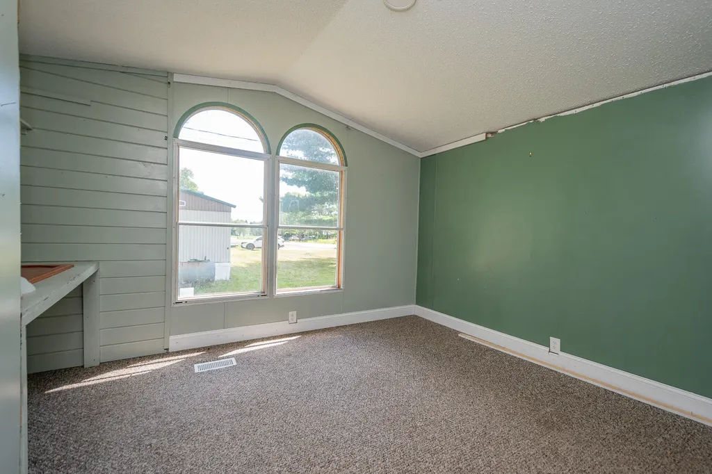 5267 Bennoch Road Lagrange ME 04453