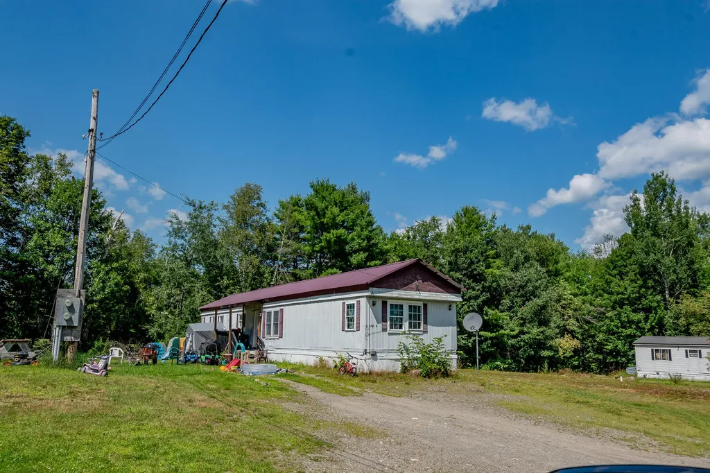 5267 Bennoch Road Lagrange ME 04453