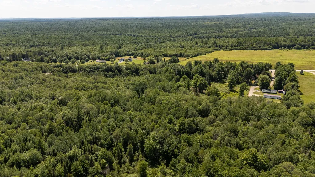 5267 Bennoch Road Lagrange ME 04453