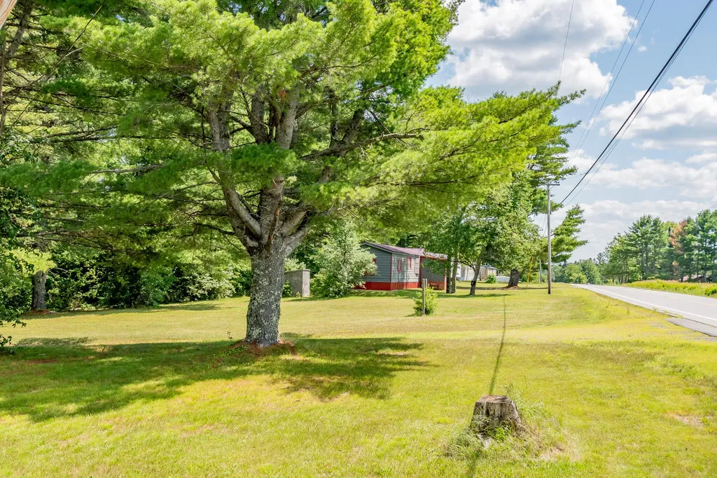 5267 Bennoch Road Lagrange ME 04453