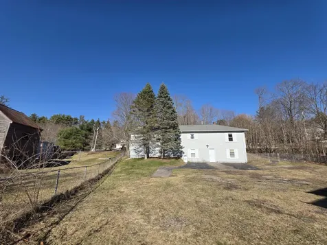 12 Elm Street Sanford ME 04083