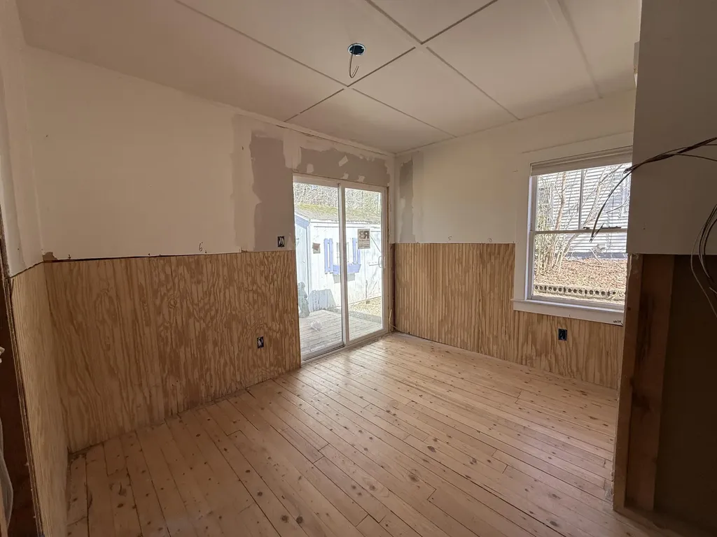 17 John Street Camden ME 04843