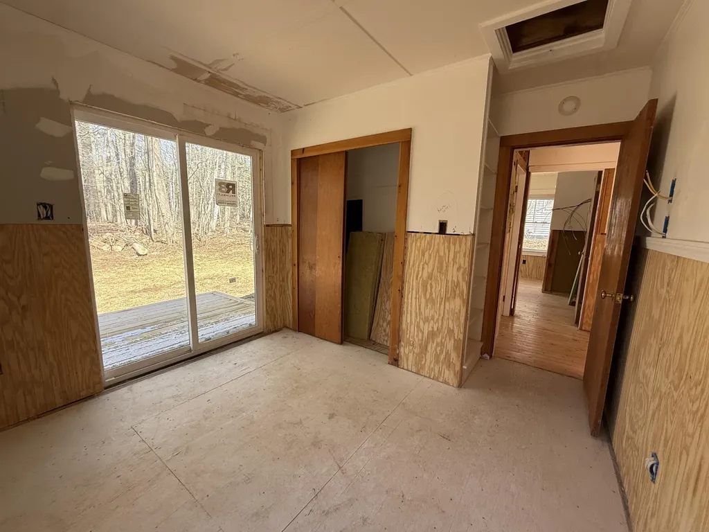 17 John Street Camden ME 04843