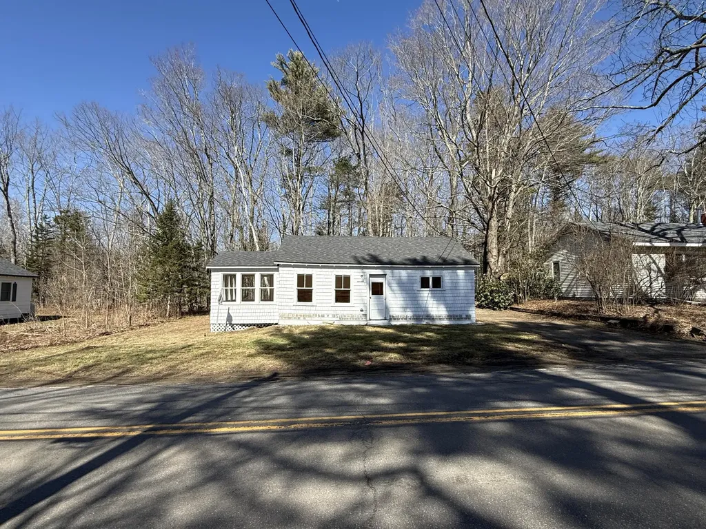 17 John Street Camden ME 04843