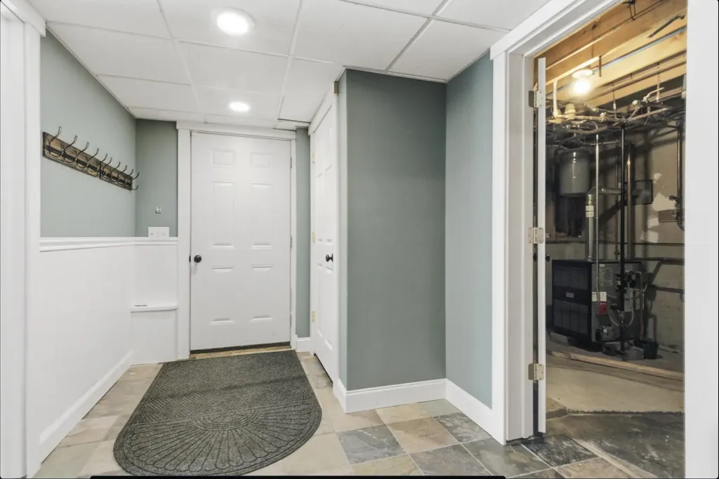 91 Rodier Road South Berwick ME 03908