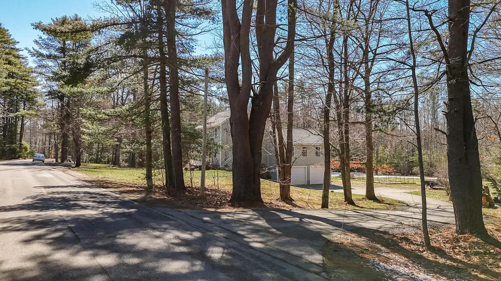 91 Rodier Road South Berwick ME 03908