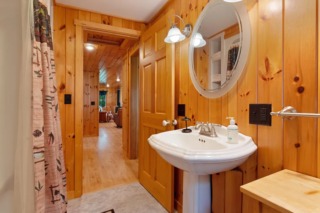 165 Meadow Lane Smithfield ME 04978