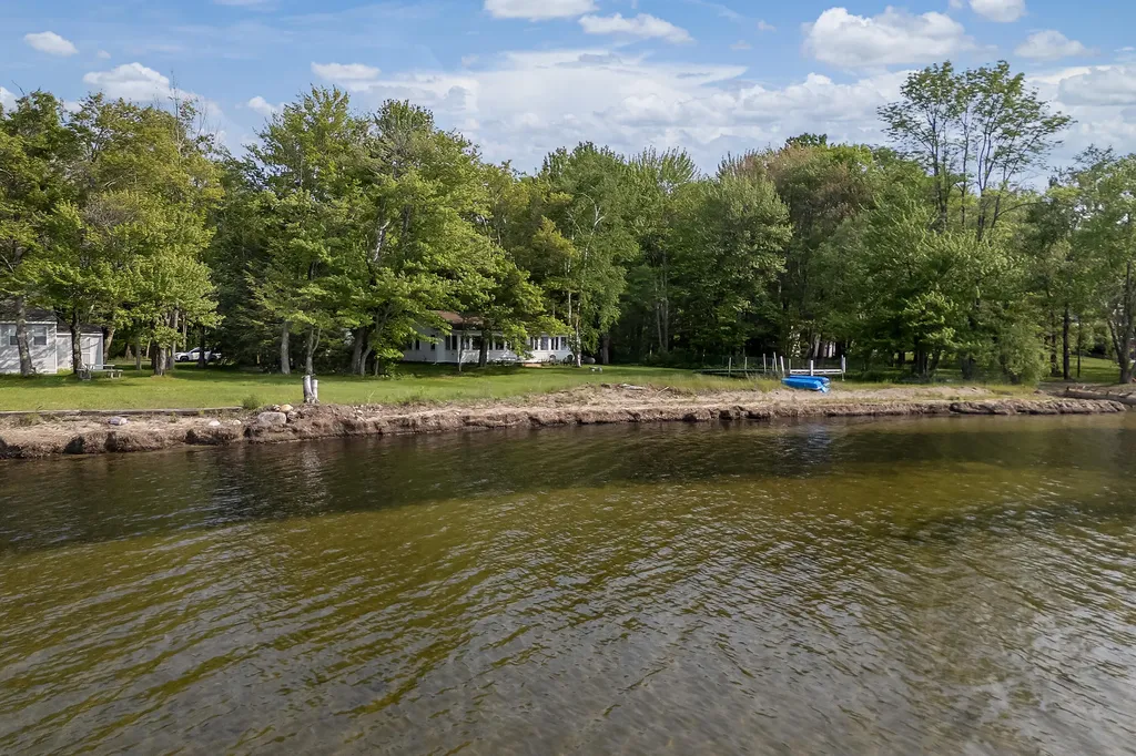 165 Meadow Lane Smithfield ME 04978