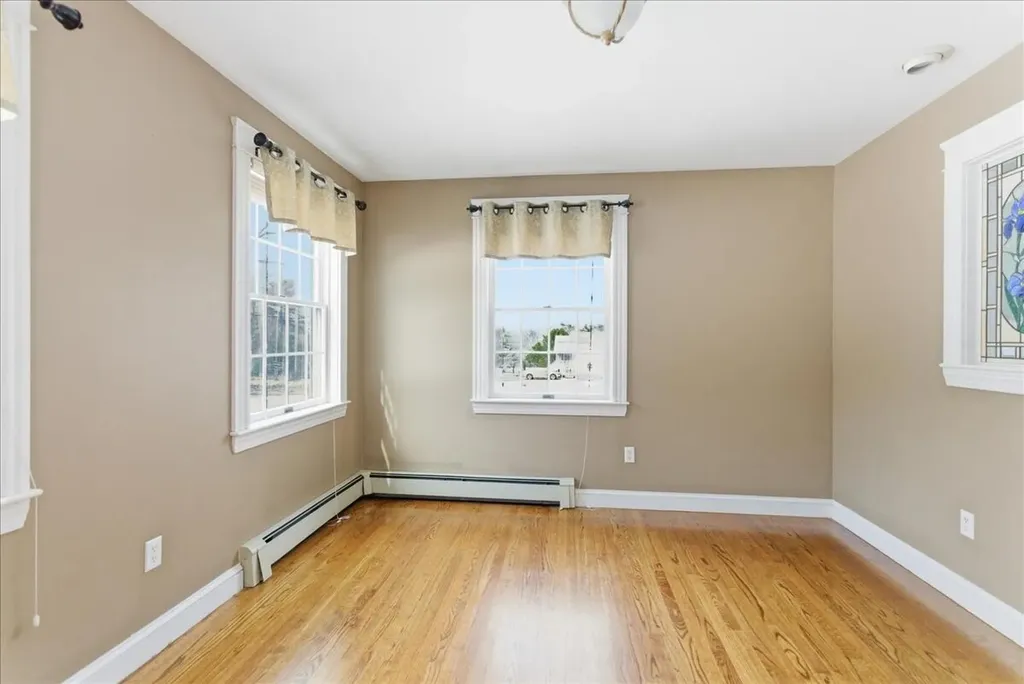 24 Winthrop Center Road Winthrop ME 04364