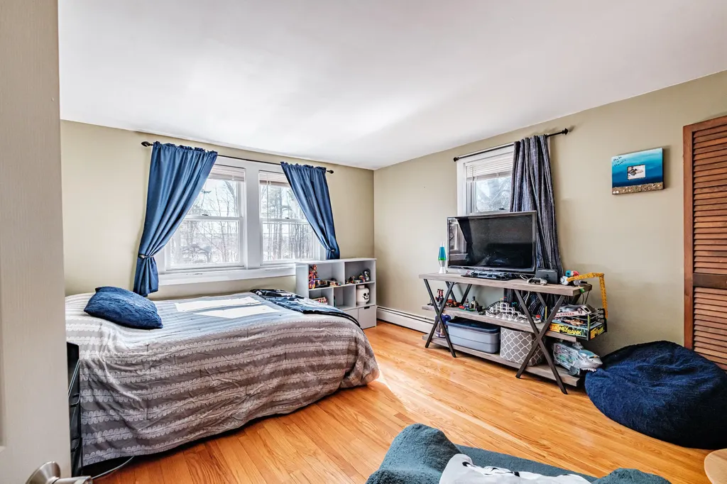 4 Willow Avenue Old Orchard Beach ME 04064