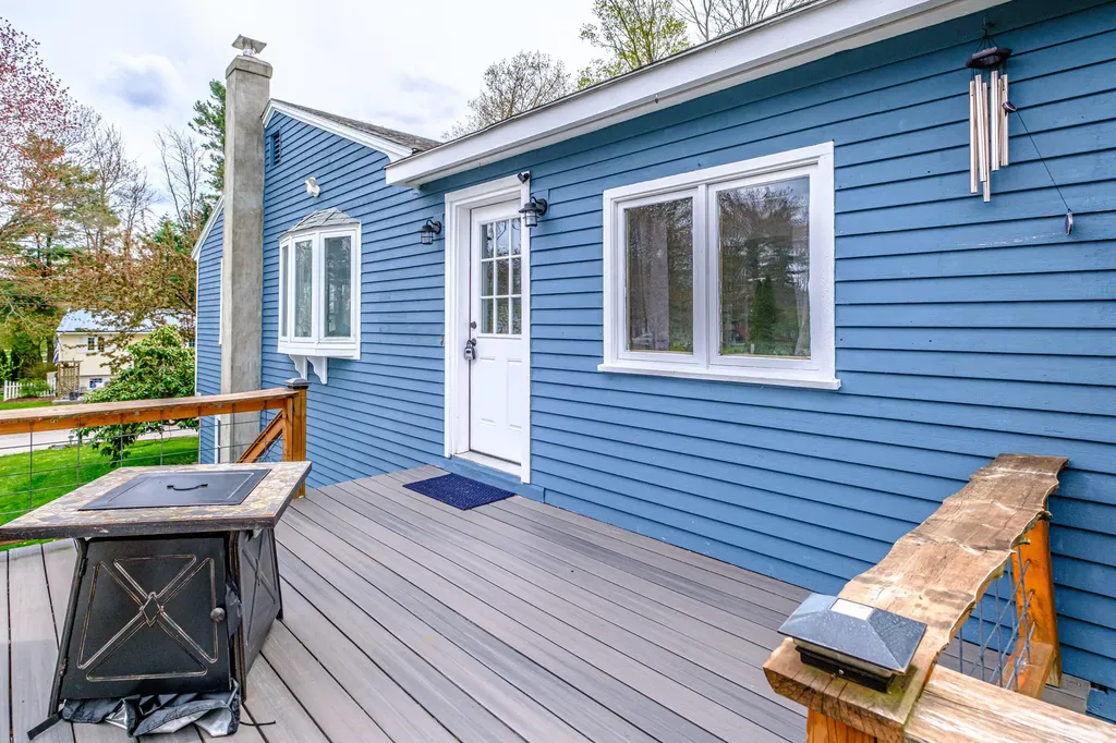 4 Willow Avenue Old Orchard Beach ME 04064