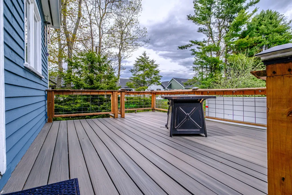 4 Willow Avenue Old Orchard Beach ME 04064