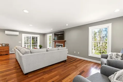 7 Roman Woods Way Gray ME 04039
