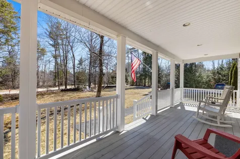 7 Roman Woods Way Gray ME 04039