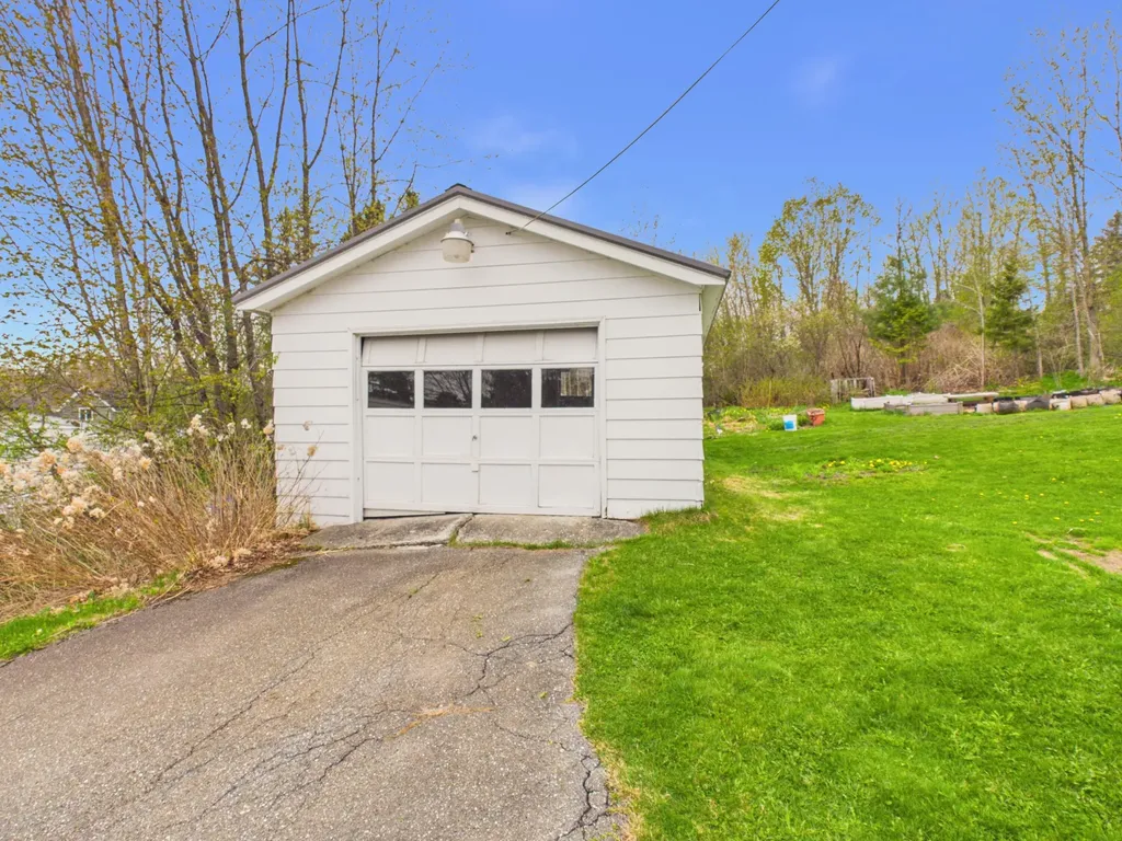 131 Main Street Van Buren ME 04785