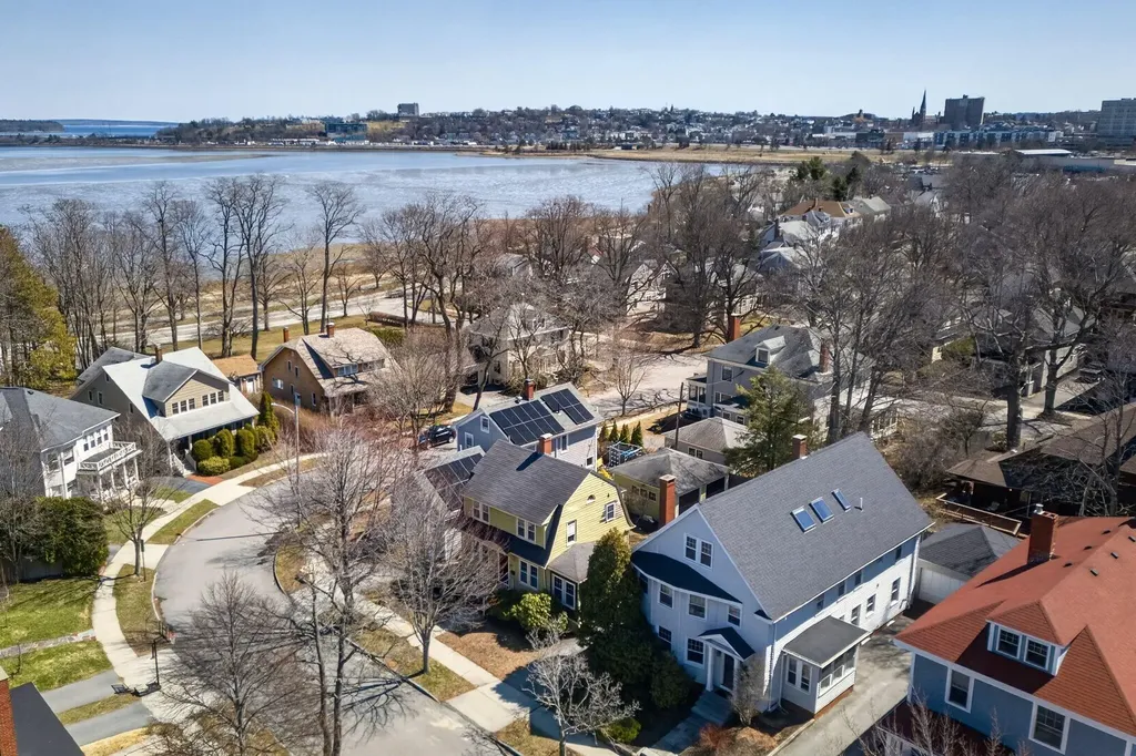 96 Deerfield Road Portland ME 04101