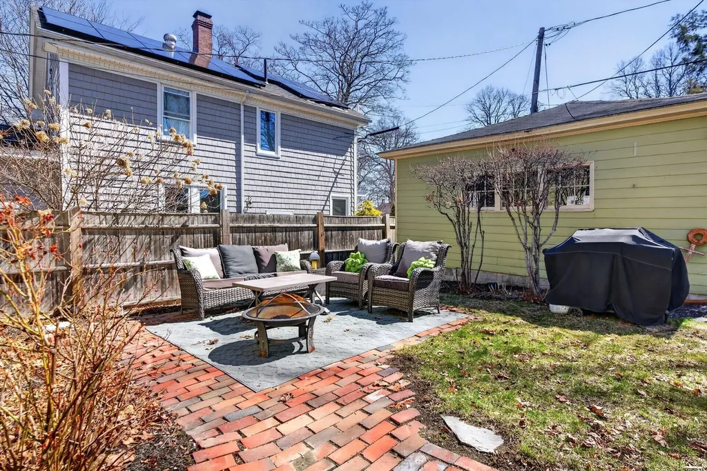 96 Deerfield Road Portland ME 04101