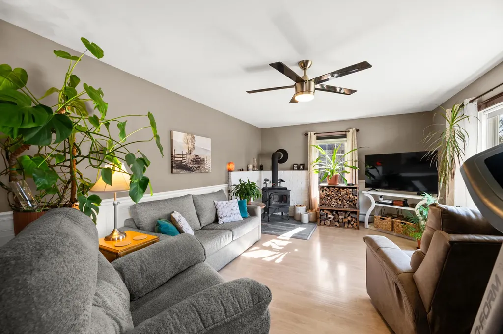 14 Paine Street Winslow ME 04901