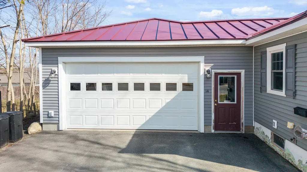 14 Paine Street Winslow ME 04901