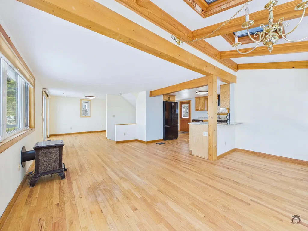 956 Memorial Drive Winthrop ME 04364