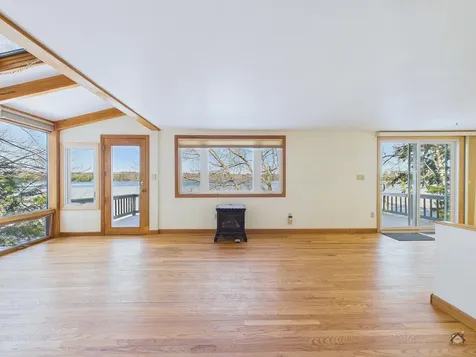 956 Memorial Drive Winthrop ME 04364