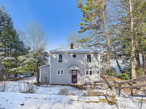 956 Memorial Drive Winthrop ME 04364