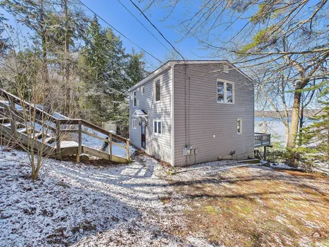 956 Memorial Drive Winthrop ME 04364