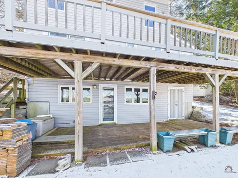 956 Memorial Drive Winthrop ME 04364