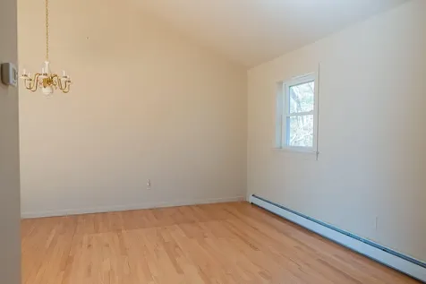 30 Bay Park Drive Topsham ME 04086
