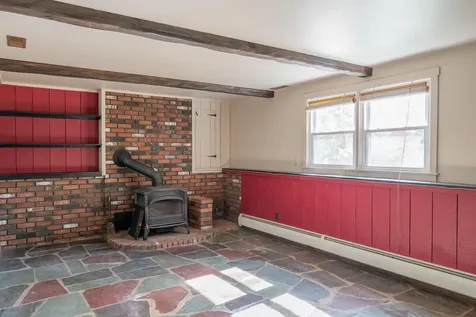 30 Bay Park Drive Topsham ME 04086