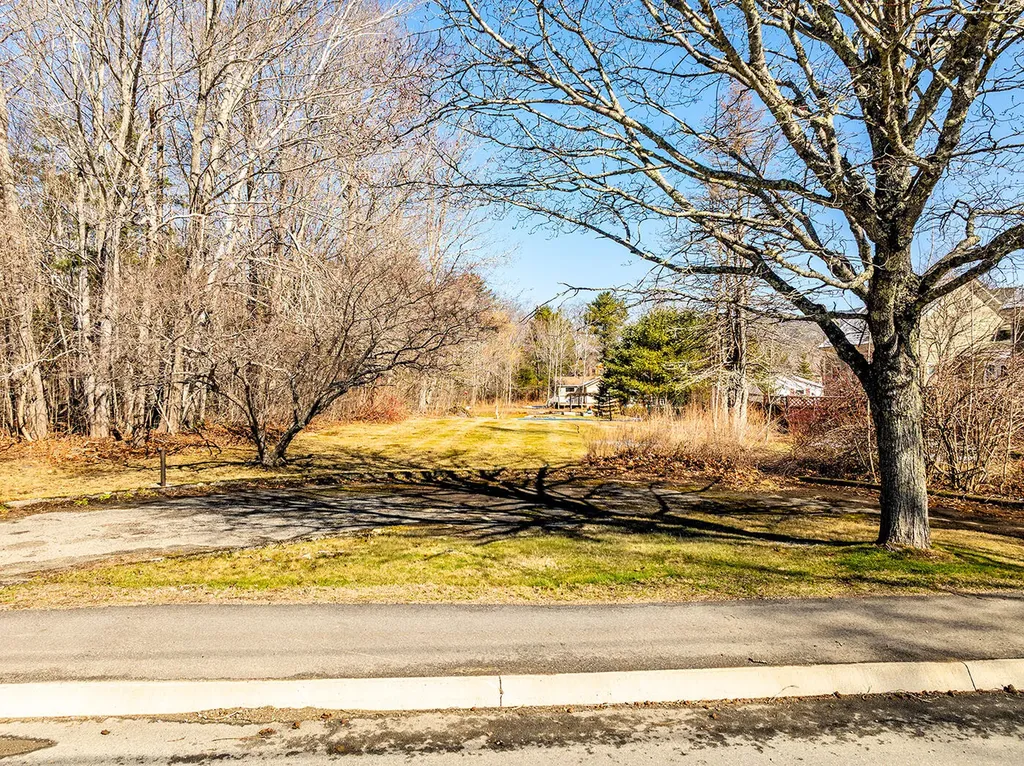 65 Pearl Street Camden ME 04843