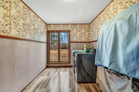 79 Auburn Road Peru ME 04290