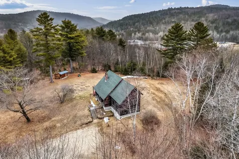 79 Auburn Road Peru ME 04290