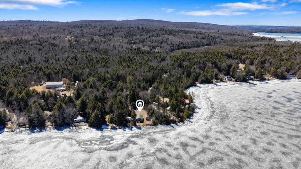 37 Petite Drive Lincoln ME 04457